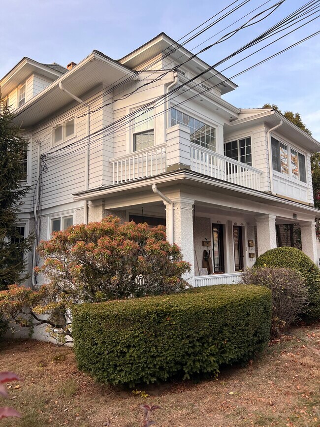 Photo - 490 Villa Ave Unidad 490 Villa Avenue