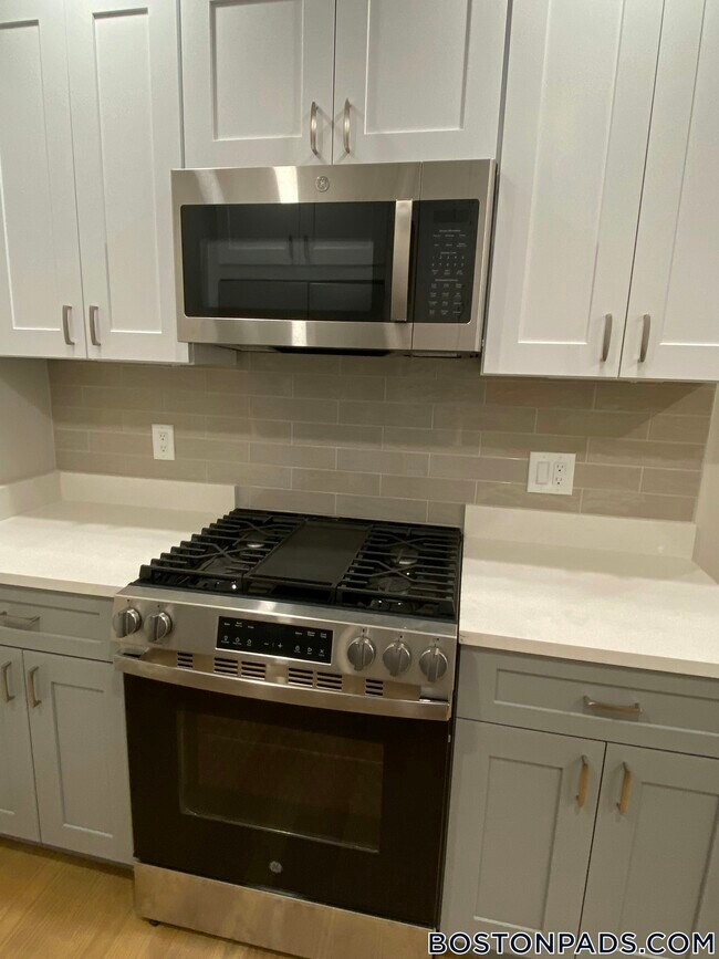 Photo - 230 Tremont St Unit 2