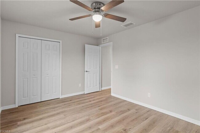 Photo - 3132 NE 13th Pl