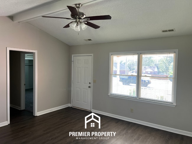 Photo - Charming 3BR/2BA Huntsville Cove | Vaulted Ceilings, 2-Car Garage & Huge Fenced Yard