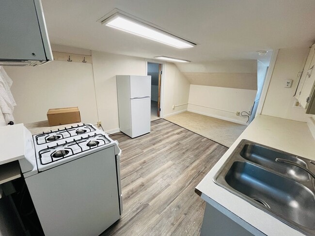 Photo - 3838 State Ave Unit 3838 State Ave APT C3