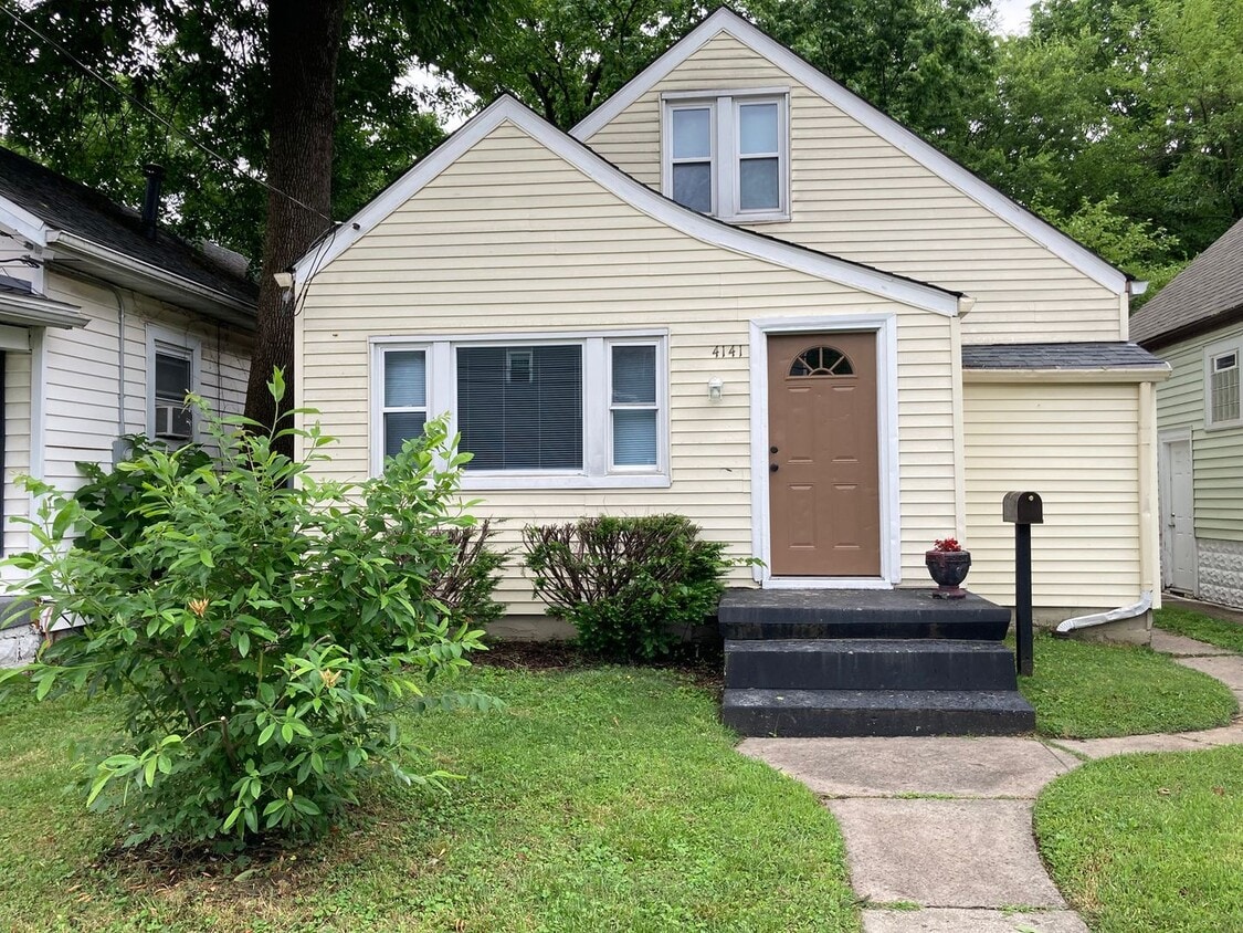 Photo - 4141 S 5th St (Louisville, KY)