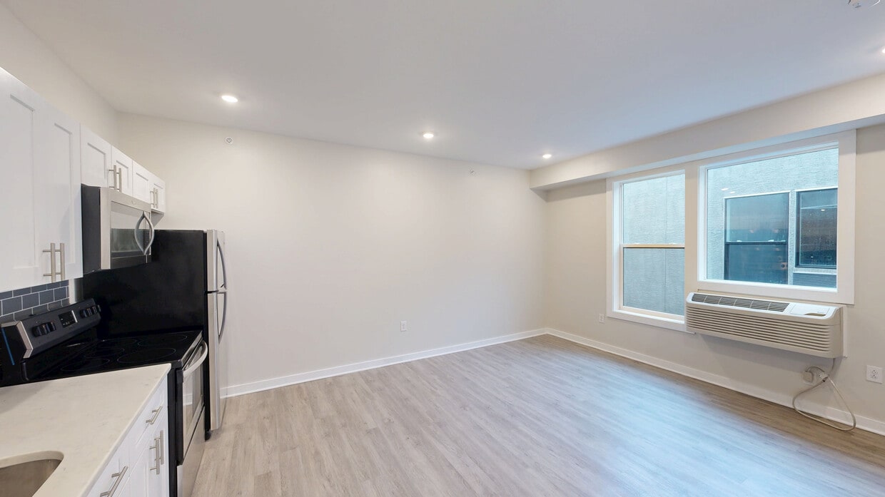 Photo - Fairmount Square Apartments