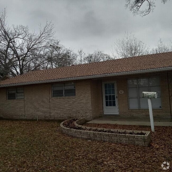 Building Photo - 5884 Crestway Ave Rental