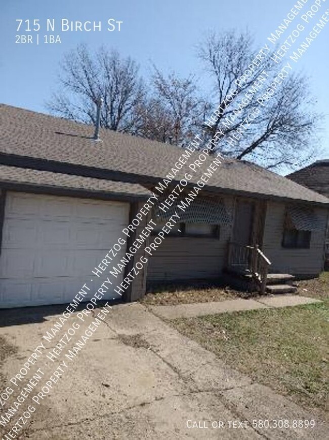 2 Bedroom 1 Bath with attached Garage - 2 Bedroom 1 Bath with attached Garage Casa