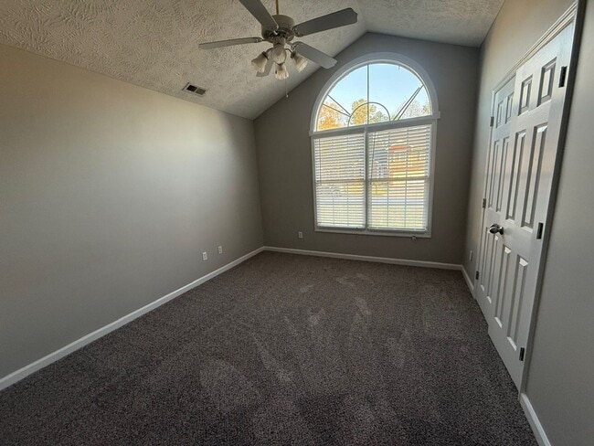 Photo - HUNTERS CROSSING