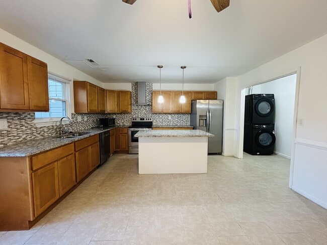 Photo - 5607 Gates Landing Rd