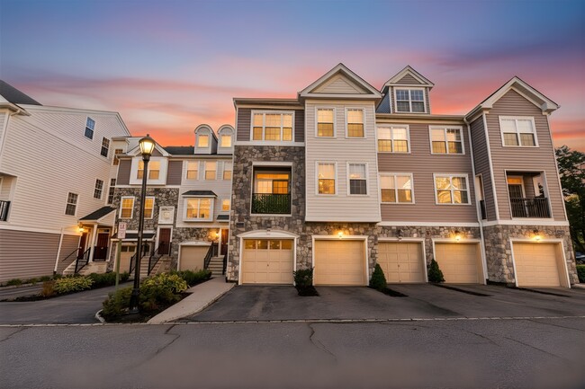 Welcome to 159 George Russel Way - 159 George Russell Way