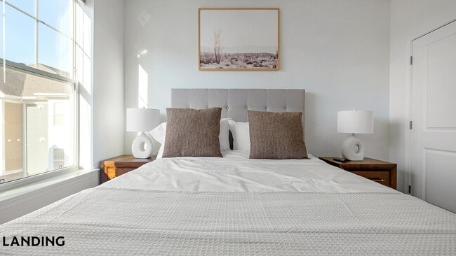 Photo - 909 Mansion Dr Unit 722-407