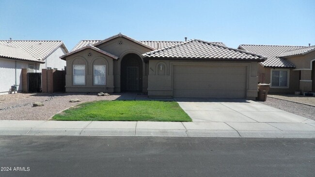 Building Photo - Move In Ready 3 Bedroom in Sweetwater! All...