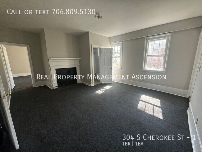 Photo - 304 S Cherokee St Unit 1