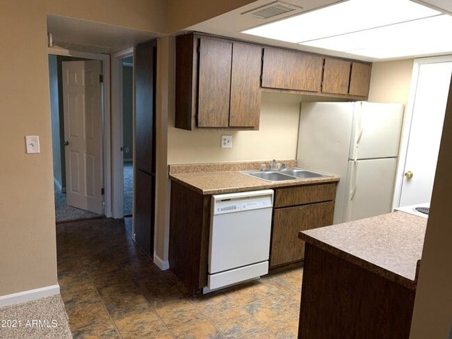 Photo - Nice 2 Bedroom in  Phoenix