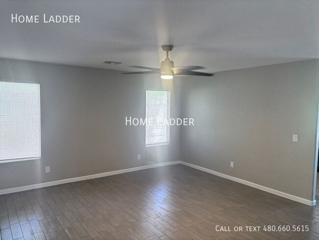 Photo - 7213 W Hilton Ave