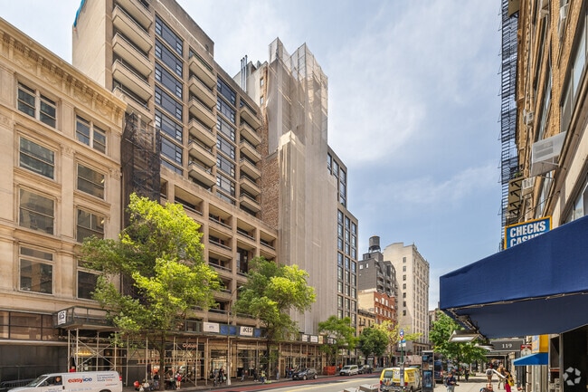 126 W 23rd St New York, NY 10011 - Graydon Chelsea