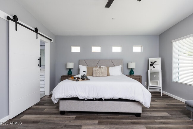 Photo - 3043 N 85th Pl