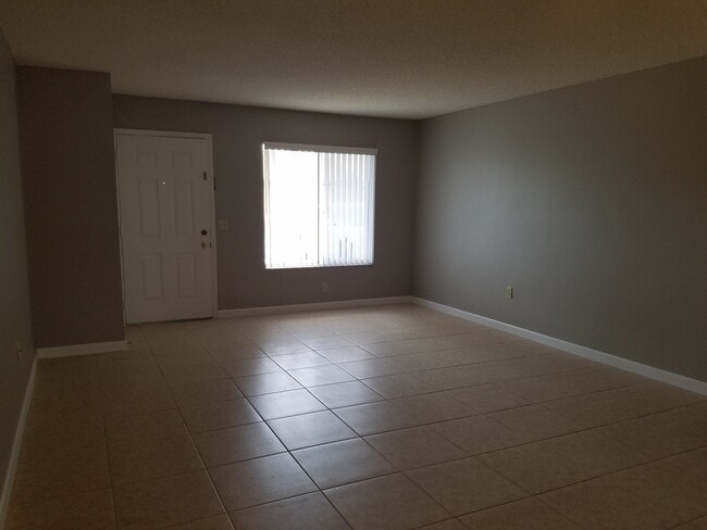 Photo - Spacious 2-Bedroom, 2-Bathroom Condo in Winter Haven