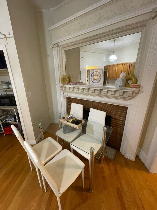 Photo - 56 Bay State Rd Unidad 2