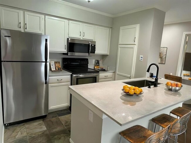 Photo - 8888 Tallwood Dr Unit 2309