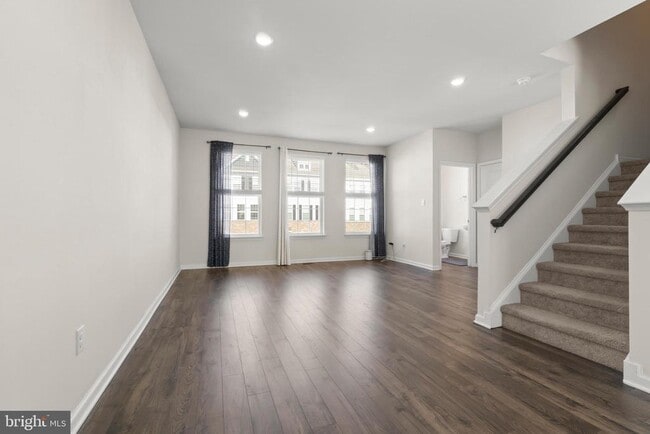 Photo - 14 Lilac Cir