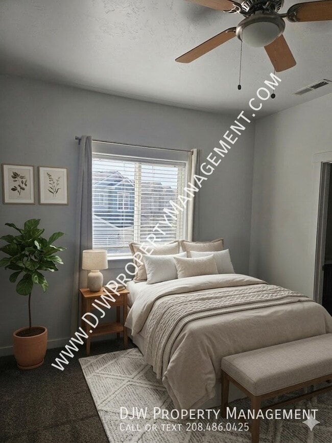 Photo - 1594 S Pilar Wy