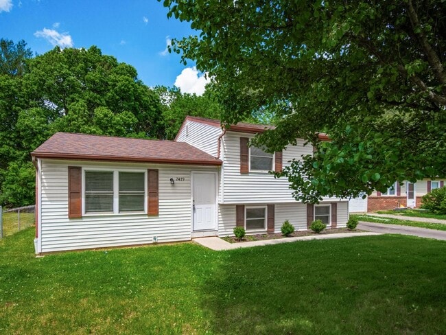 Building Photo - 2479 Willow View Ct
