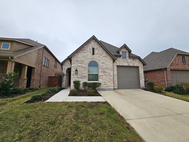 Photo - Available now ready for immediate move in  Heartland, TX