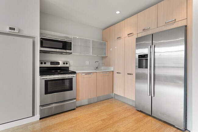 Photo - 691 Massachusetts Ave Unidad 507##