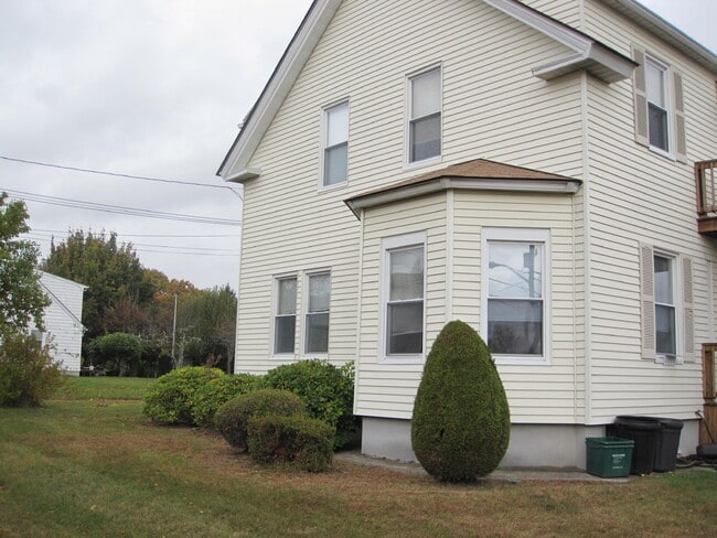House - 95 Wayland Ave Unit 2