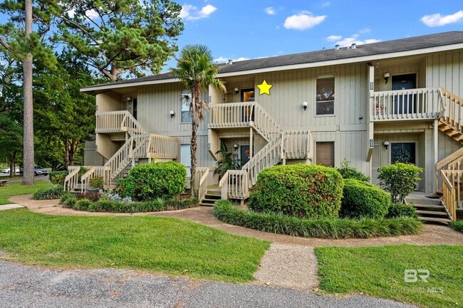 Building Photo - 2058 Sea Cliff Dr N Rental