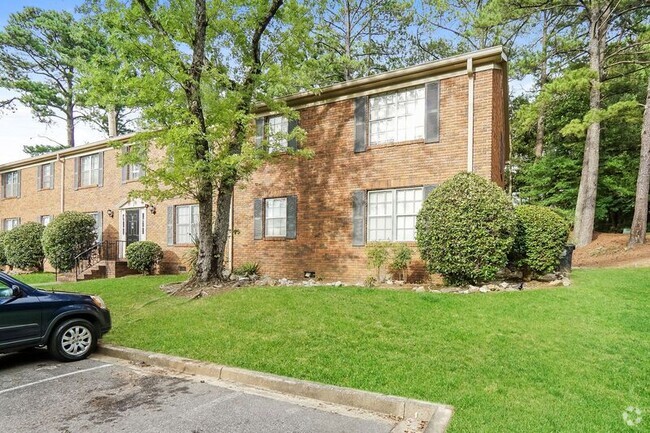 Building Photo - 2106 Montreat Dr Unit Apt A