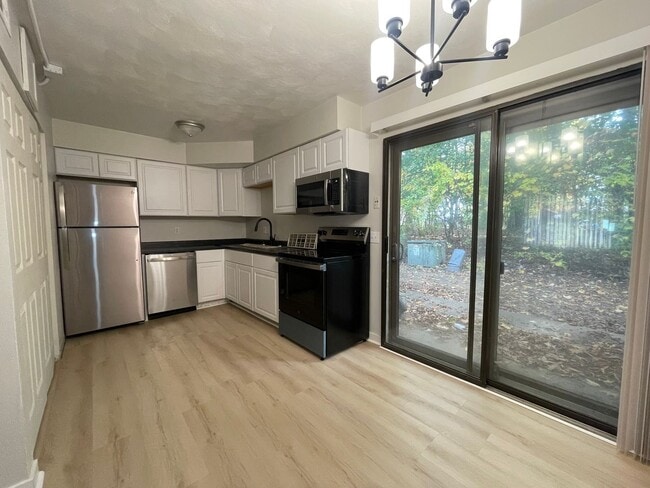 Photo - Two Bedroom Apartment in Portage Unit 10377