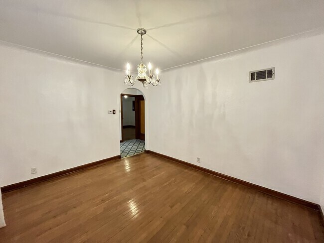 Photo - 6430 Bancroft Ave