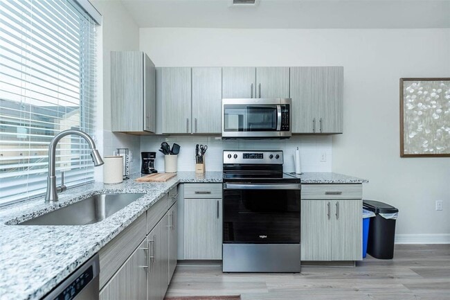 Photo - 1201 W Whitestone Blvd Unit C-103