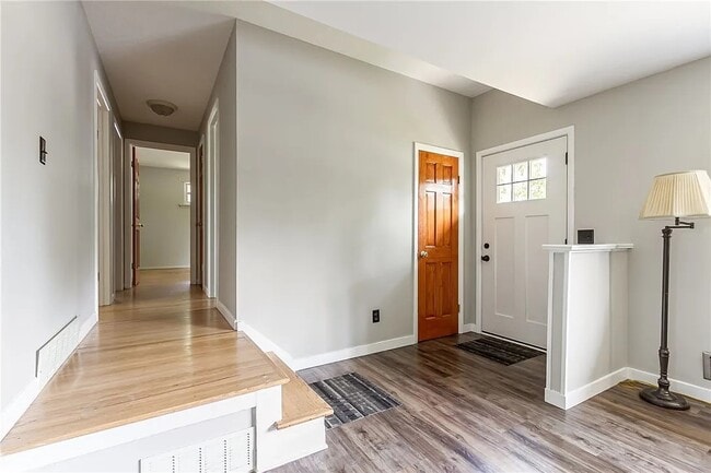 Photo - 73 Campus Dr