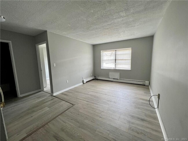 Photo - 85 Union Ave Unit A4