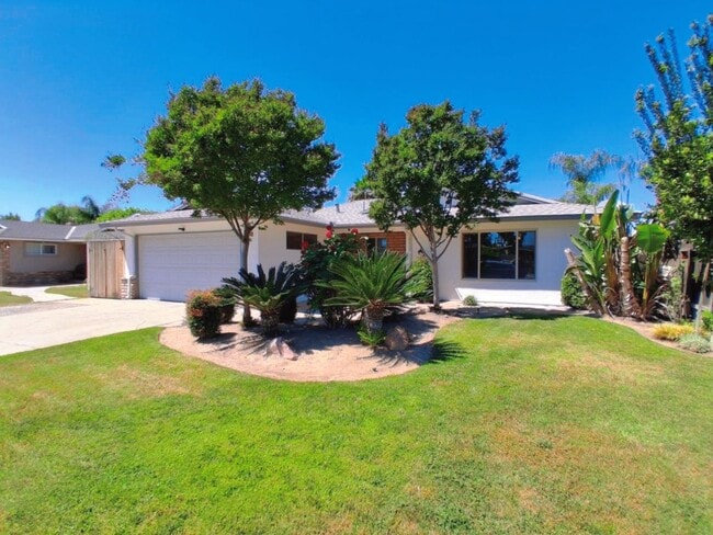 Photo - Updated Single-Story 3BR Home with Spacious Living Areas & Convenient Location!