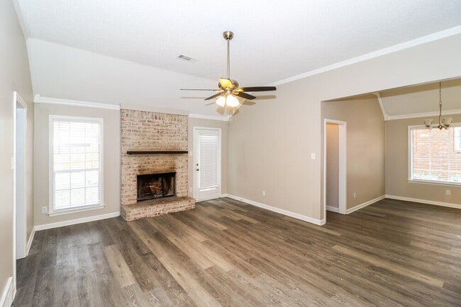 3099 Brandon Way Ln
