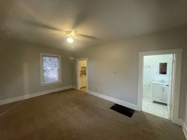 Photo - Adorable West Side Bungalow