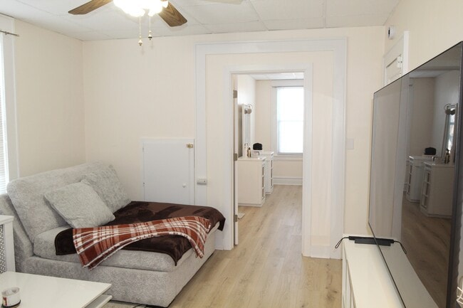 Photo - 24 Rutland Ave