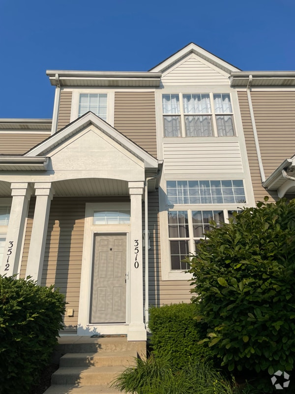 Building Photo - 3510 Meadow Lily Dr Rental