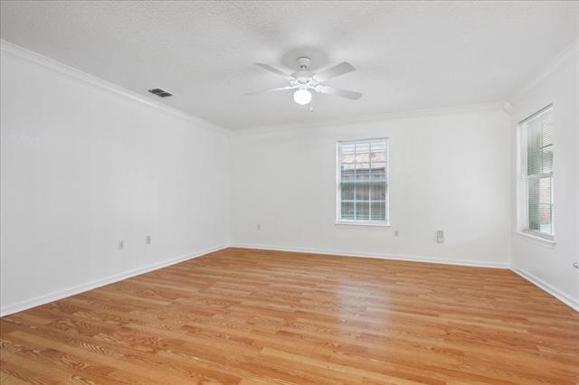 Photo - 4043 Gray Oak Pl