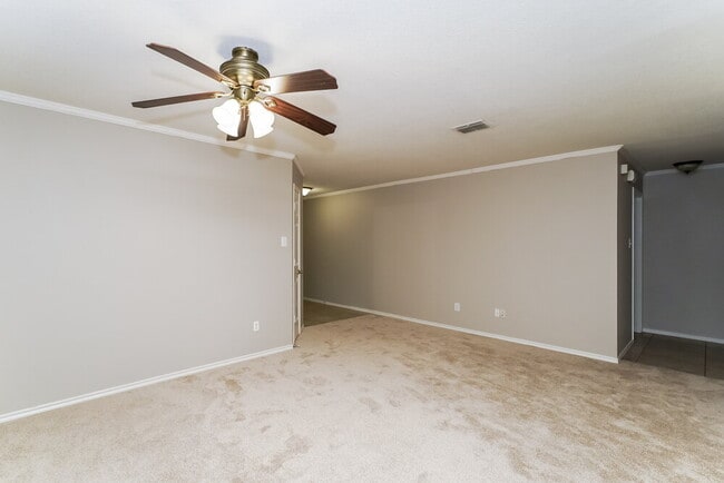 1720 Rialto Way
