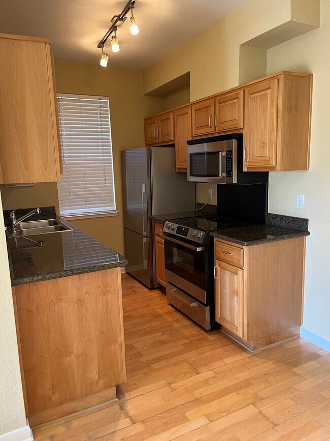 Photo - The Shores Unit 1