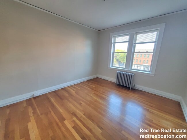 Building Photo - 4 Cogswell Ave Rental
