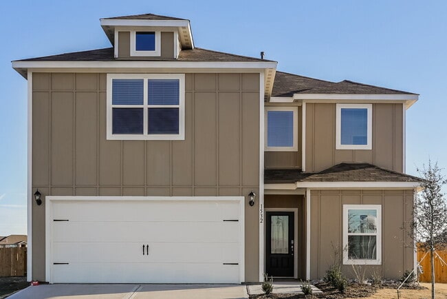 Building Photo - 1532 Woodwinds Dr