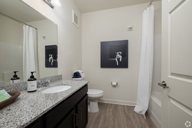 Photo - Broad River Village