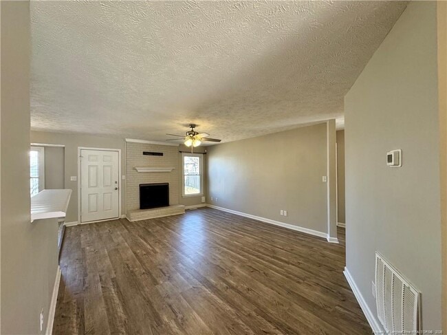 Photo - 204 Fair Oaks Dr