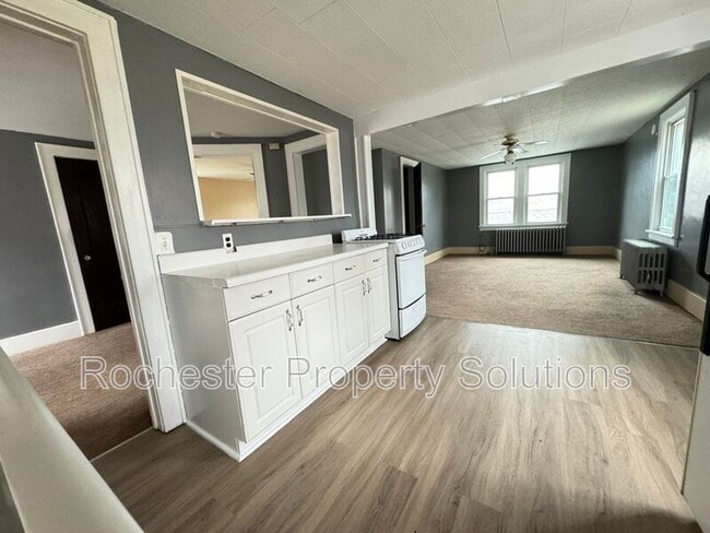 Photo - 2295 Dewey Ave Unidad UP