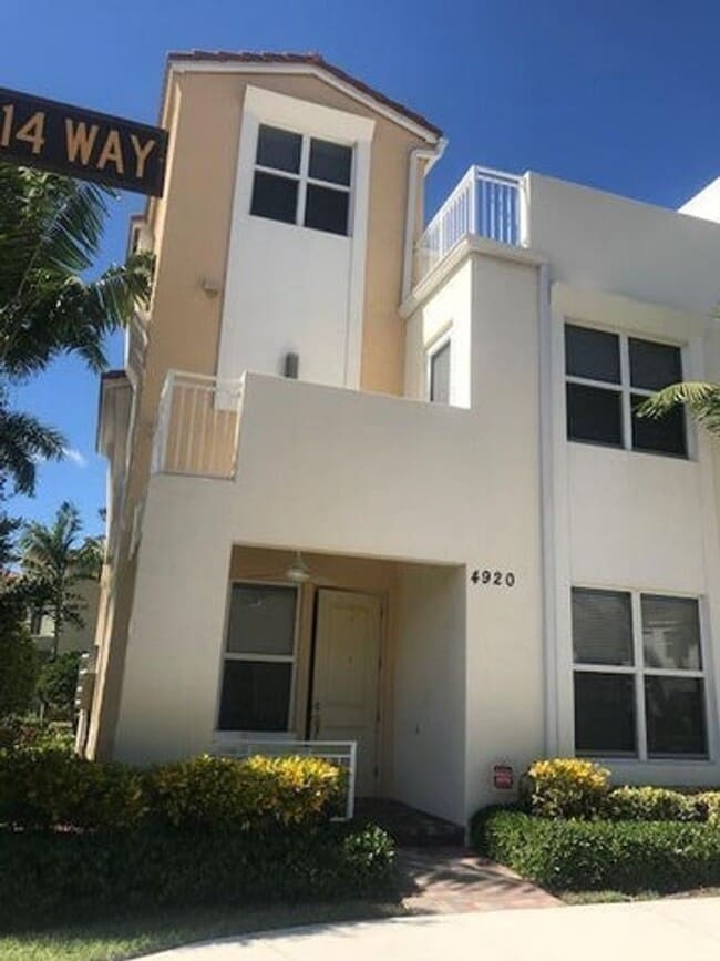 Photo - 4920 NW 15th Ave