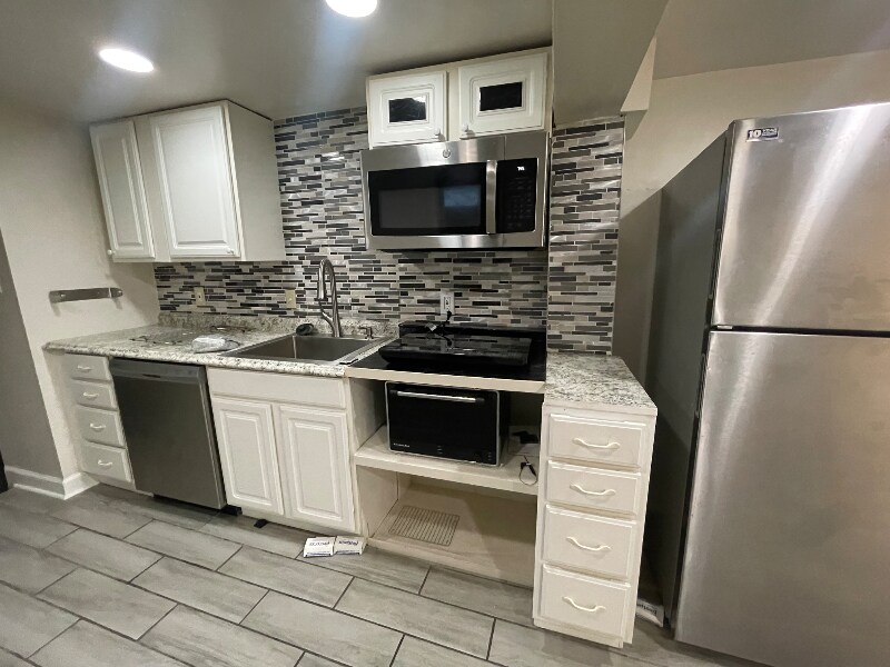 Photo - 5446 C St SE